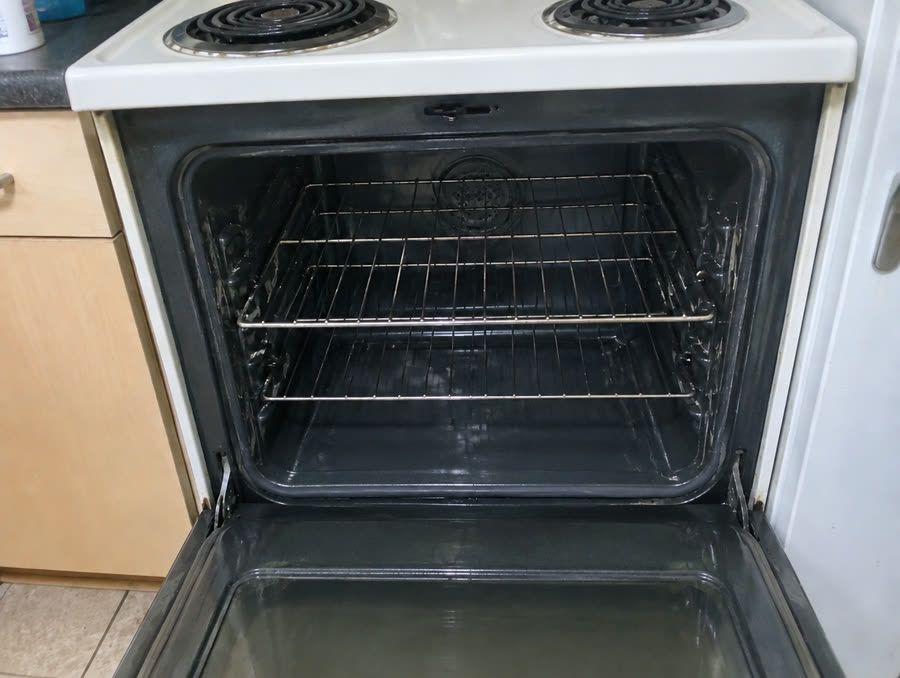 Oven after cleaning — spotless interior